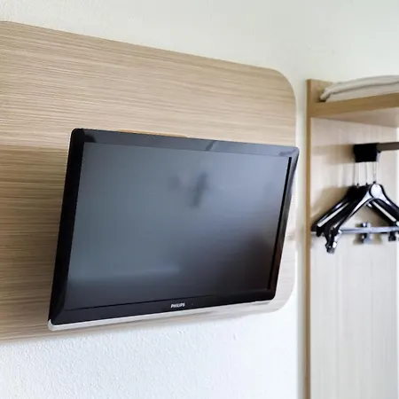 Premiere Classe Saint Christophe מלון קרגי