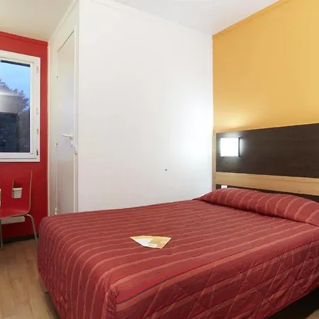 Première Classe Saint Christophe Hotel *
